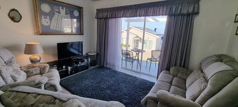 2 Bedroom Property for Sale in Tergniet Western Cape